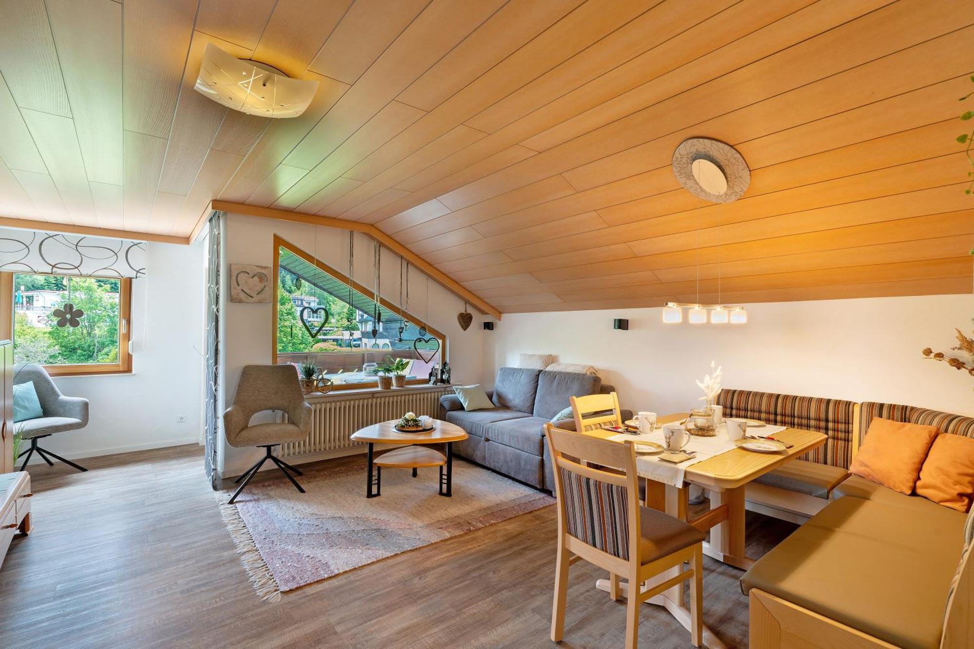 Haus Seiler Apartment ฟรอยเดนชตัดท์ ภายนอก รูปภาพ