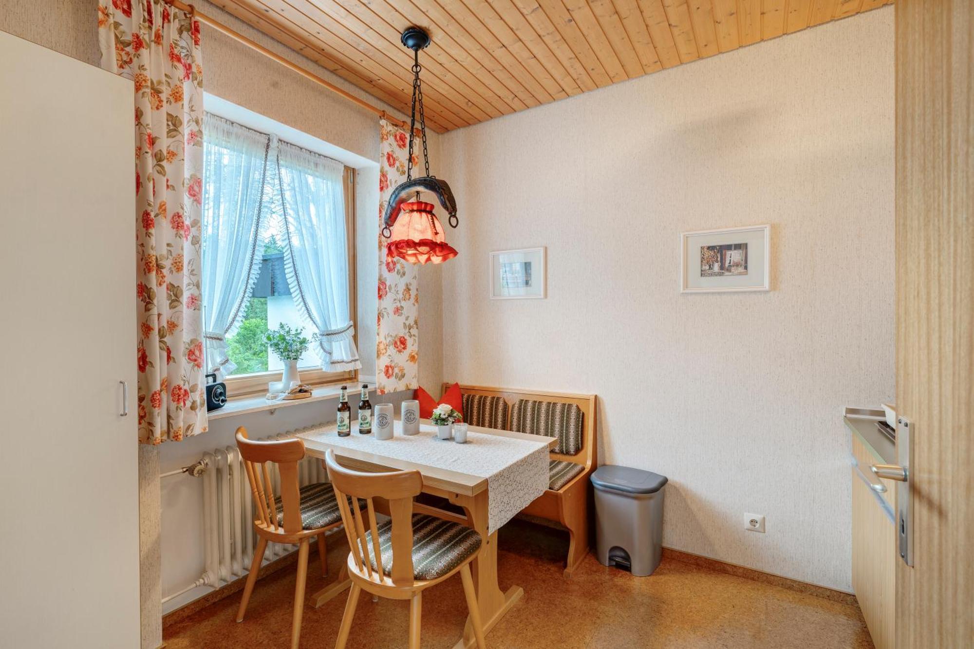 Haus Seiler Apartment ฟรอยเดนชตัดท์ ภายนอก รูปภาพ